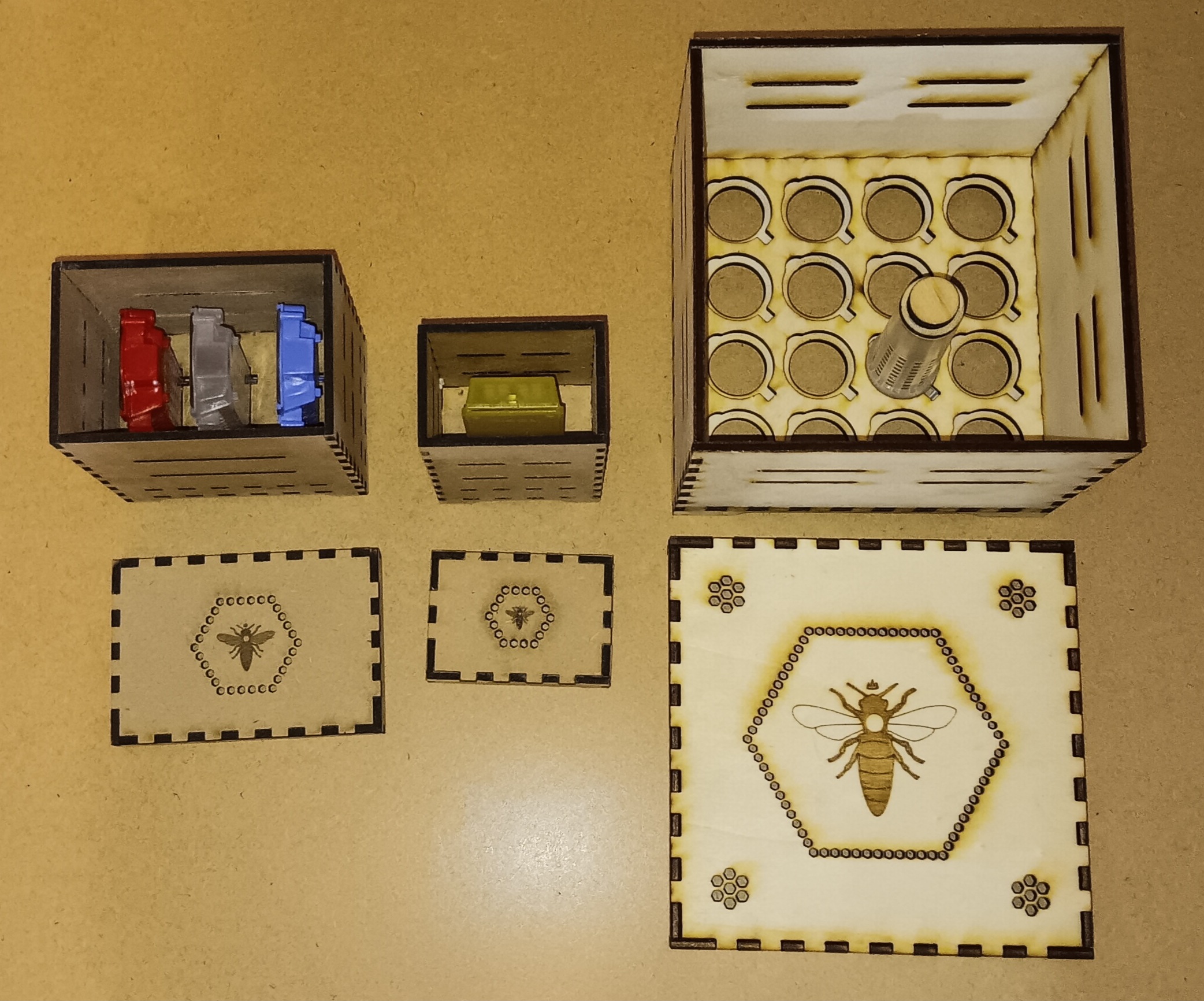 Multiple Bee Queen Transport Boxes